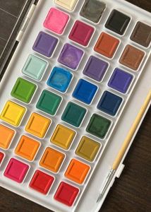 Mondo Llama Watercolor Paint Set
