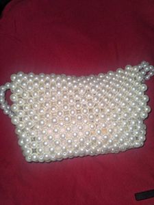 🦪 Pearl Beaded Handbag