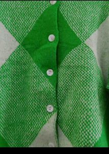Green &amp; White Diamond Pattern Cardigan
