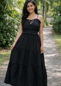 Chic Black Cutout Tiered Maxi Dress