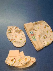 Baby Hat, Mittens set