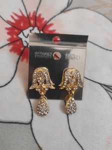 Exquisite Gold Plated Rhinestone Earrings