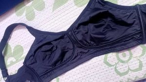 S.O.I.E. Full Coverage Minimizer - Black Bra