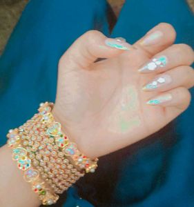 Press On Nails - nude pink with Gems