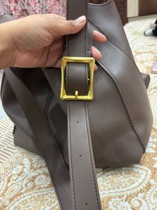 Stylish Brown Handbag