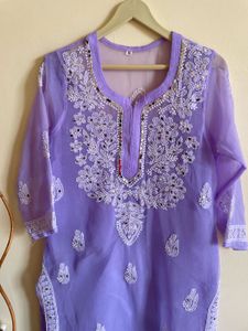 Lavender Embroidered Kurta With Inner