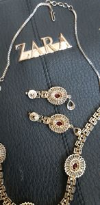 Jewellery set wid earings