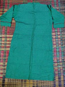 Green Kurta Set with Red Bottom