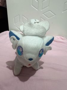 Vulpix plushie small