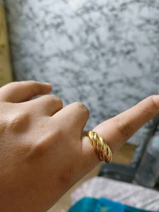 croissant💍 Gold Twisted Rope Ring