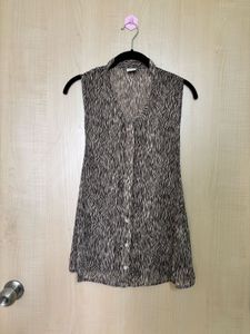 Sleeveless Zebra Print Button-Up Top