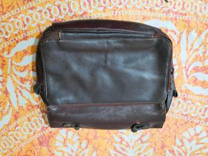 Pure Leather 18s Century Handbags