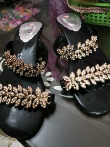 Rhinestone Low Heel Sandals😻