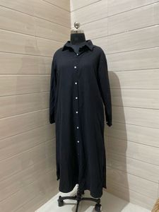Elegant Black Button-Down Midi Dress