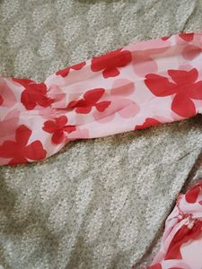 Floral Balloon Sleeve Dress
