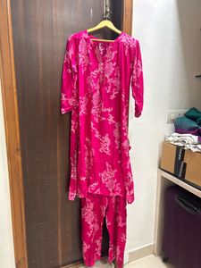 Vibrant Pink Kurta Set with Floral Print