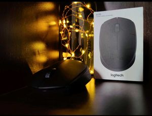 Logitech B170 Wireless Mouse with USB Receiver
