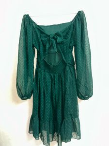 Chic Green Off-Shoulder back tie Dress