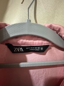 Zara Trafaluc Pink Cropped Shirt