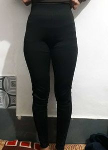 Mesh Panel Black gym tights