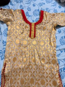 Beautiful Traditional Kurta Set