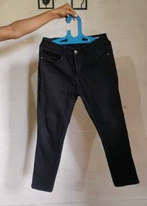 Classic Black Denim Jeans Size :28,30