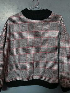 Plaid Mock Neck sweatshirt