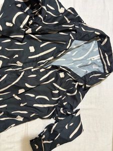 Abstract Print Button-Up Shirt