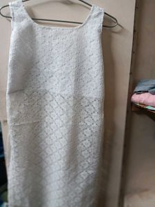 Elegant White Lace Sleeveless Blouse