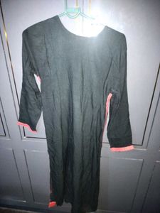 Elegant Embroidered Kurta
