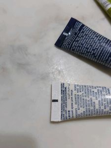 Loccitane en Provence skincare set Of 8