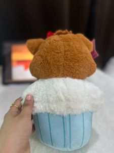 Tom &amp; Jerry Cupcake Plush Toy