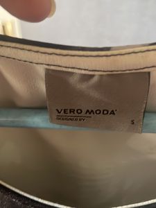 Vero Moda Black And White Floral Dress