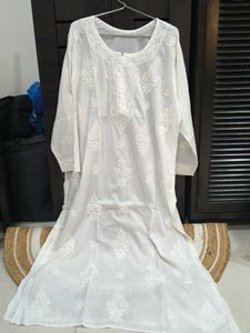 Elegant White Chikankari Kurti
