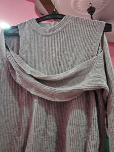 Gray Cold Shoulder Knit Sweater