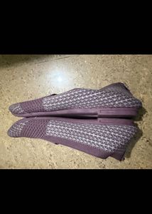 Comfortable Women's Knit Flats