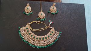 Stunning Kundan Necklace &amp; Earring Set