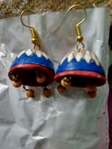 One Ear Ring