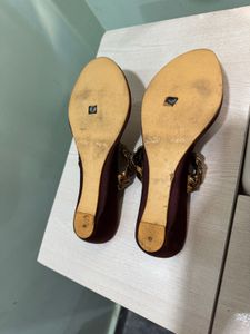 Embellished Flat Sandals