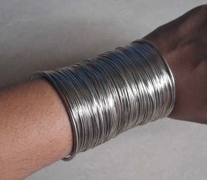 Silver hand cuff