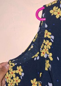 Navy Floral full sleeve sholder cut Tie-Neck Top