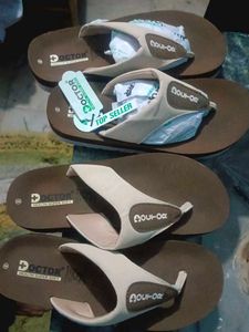Comfortable Black Doctor Flip-Flops