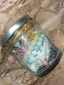MYSTERY JEWELLERY JAR + PRESS-ON NAIL (1 Set Free)