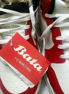 Stylish High-Top Sneakers ORIGINAL