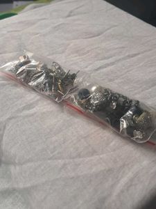 199 for 14 pairs - Surprise Earing Pouches