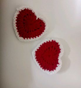 Crochet Heart Bookmark (set of 2)