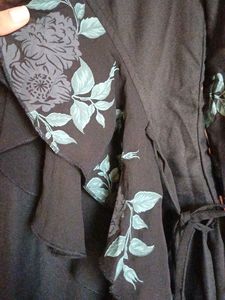 Elegant Floral Ruffle Dress