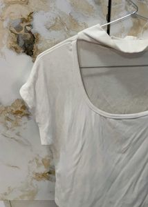 white Short Sleeve T-Shirt