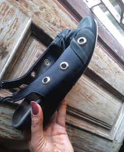 Combo Footwear