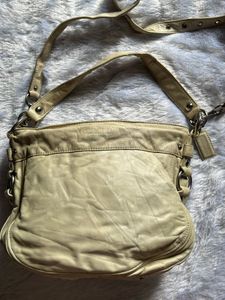 Coach Cream Crossbody / Shoulder Bag